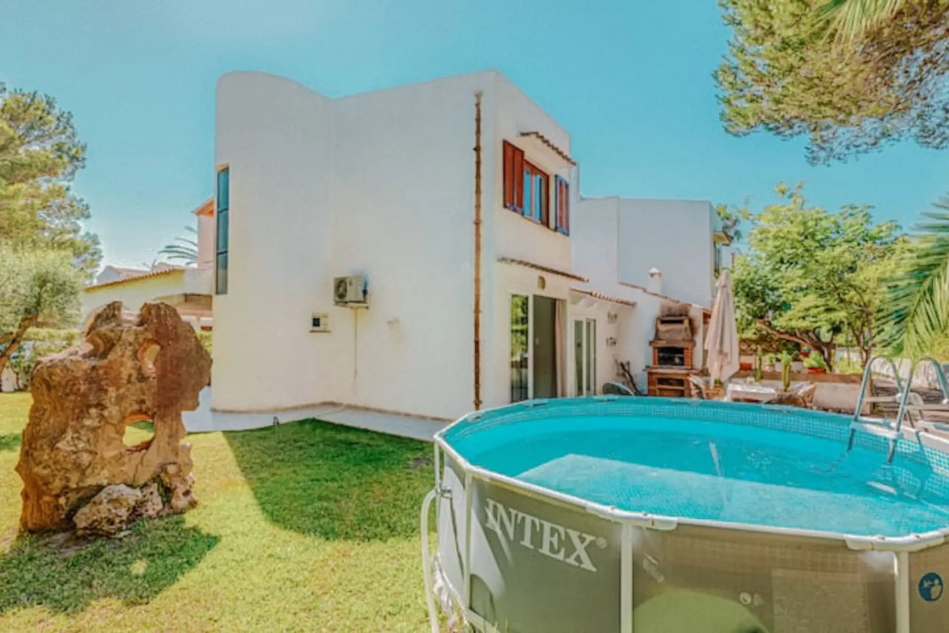 1-Min to Beach • Pool • Family & Cycling Paradise — photo 34