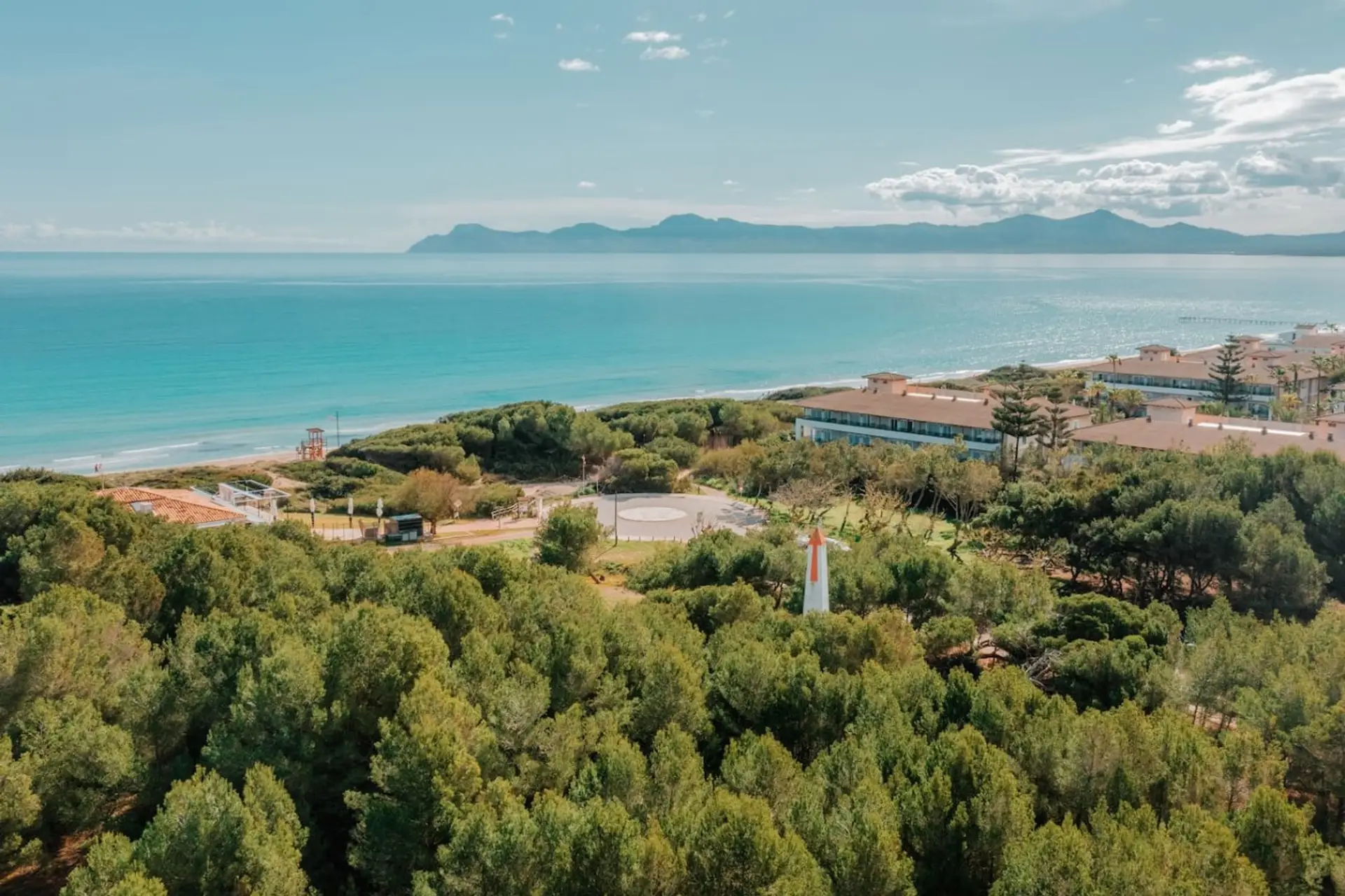 1-Min to Beach • Pool • Family & Cycling Paradise — photo 7